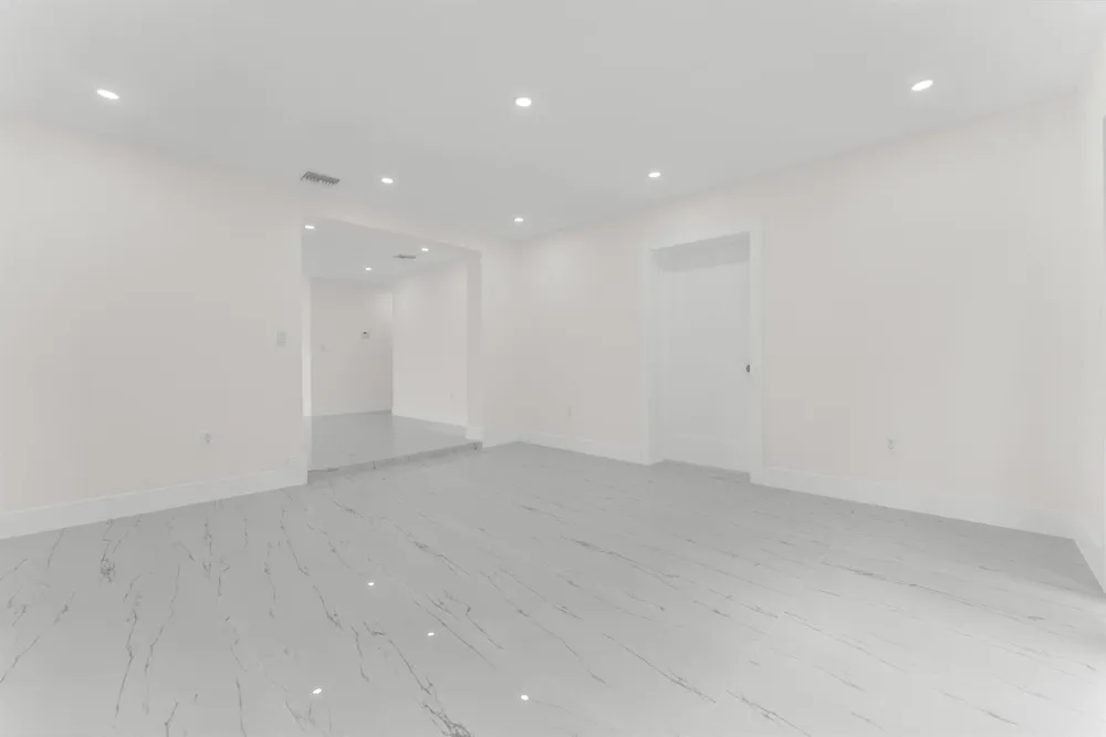 1252 NW 172ND TERRACE Miami Gardens, FL 33169
