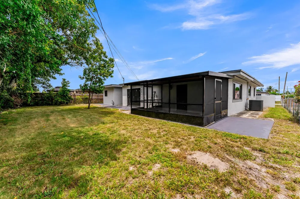 1252 NW 172ND TERRACE Miami Gardens, FL 33169