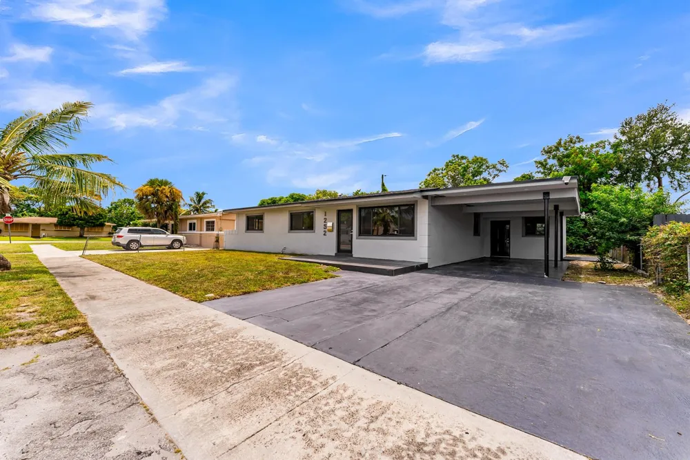 1252 NW 172ND TERRACE Miami Gardens, FL 33169