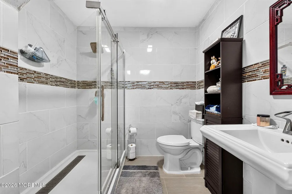 128 E Mohawk Drive Little Egg Harbor, NJ 08087