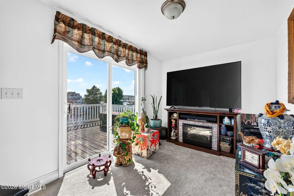 128 E Mohawk Drive Little Egg Harbor, NJ 08087