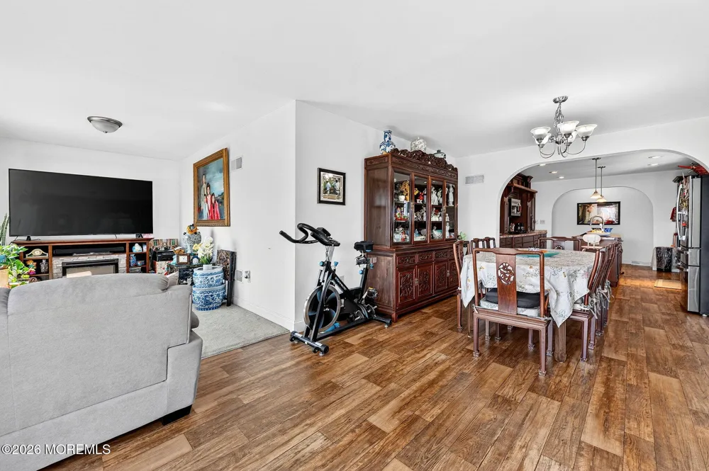 128 E Mohawk Drive Little Egg Harbor, NJ 08087