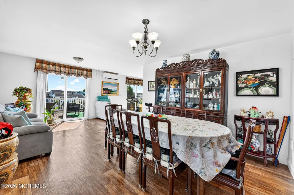 128 E Mohawk Drive Little Egg Harbor, NJ 08087