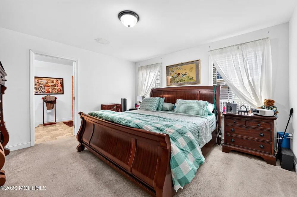 128 E Mohawk Drive Little Egg Harbor, NJ 08087