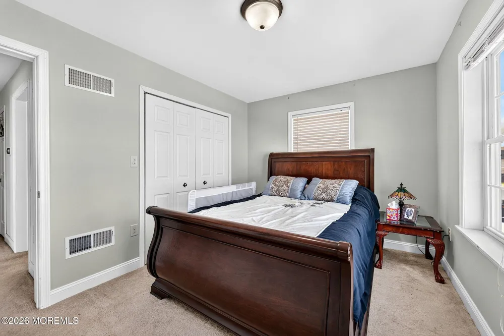 128 E Mohawk Drive Little Egg Harbor, NJ 08087