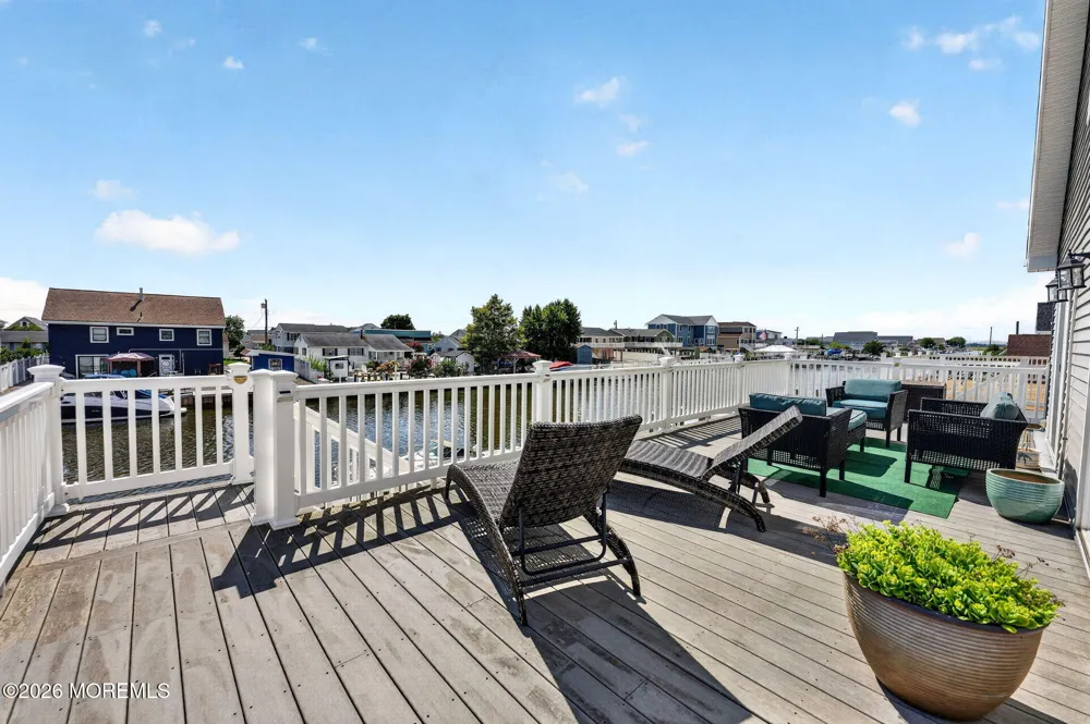 128 E Mohawk Drive Little Egg Harbor, NJ 08087