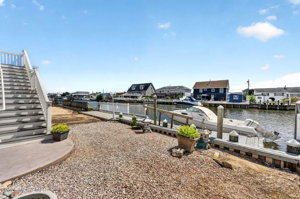 128 E Mohawk Drive Little Egg Harbor, NJ 08087