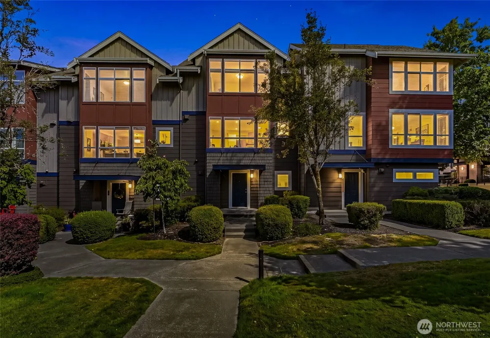 1771 25th Avenue NE Issaquah, WA 98029