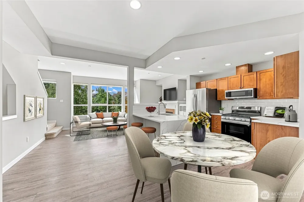 1771 25th Avenue NE Issaquah, WA 98029
