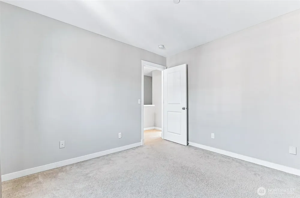 1771 25th Avenue NE Issaquah, WA 98029