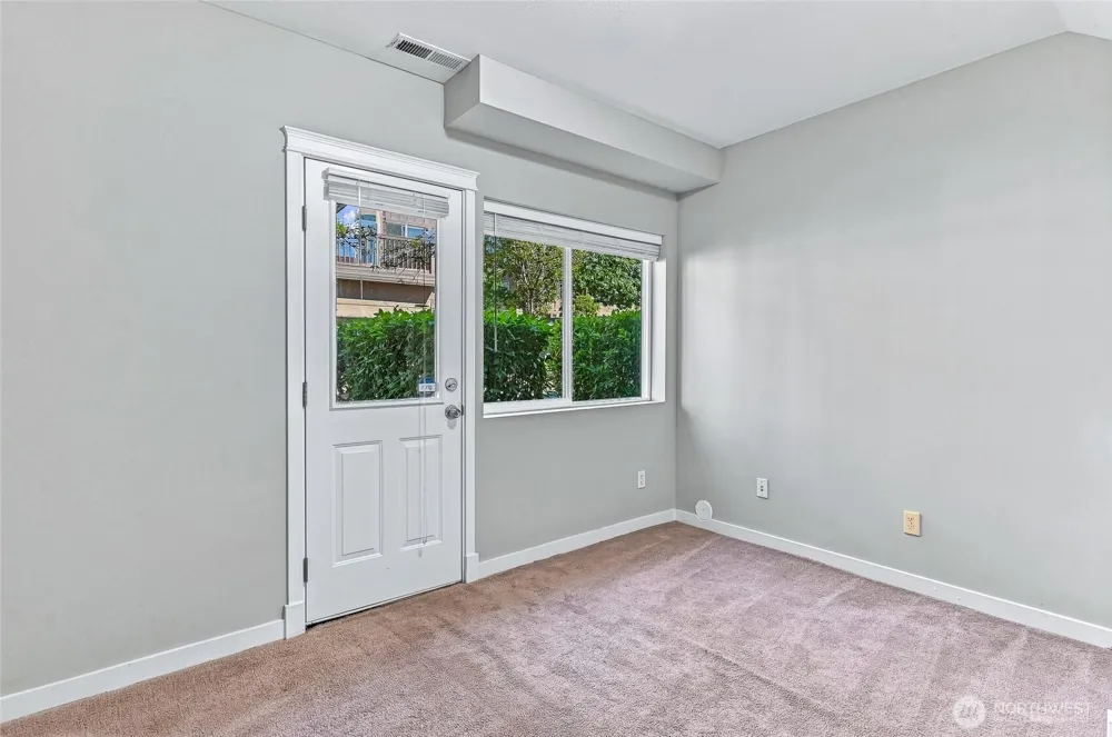 1771 25th Avenue NE Issaquah, WA 98029