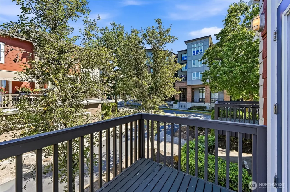 1771 25th Avenue NE Issaquah, WA 98029