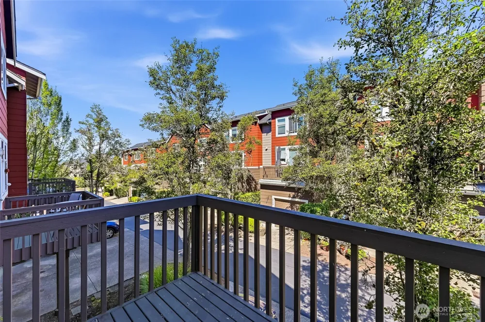 1771 25th Avenue NE Issaquah, WA 98029