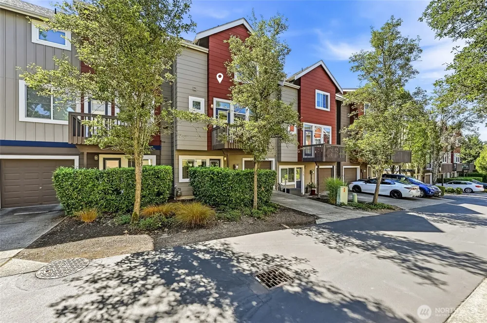 1771 25th Avenue NE Issaquah, WA 98029