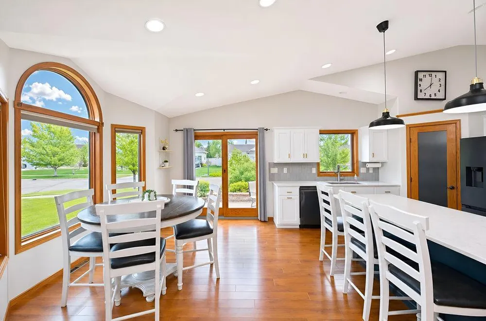 1809 Pentland Street West Fargo, ND 58078