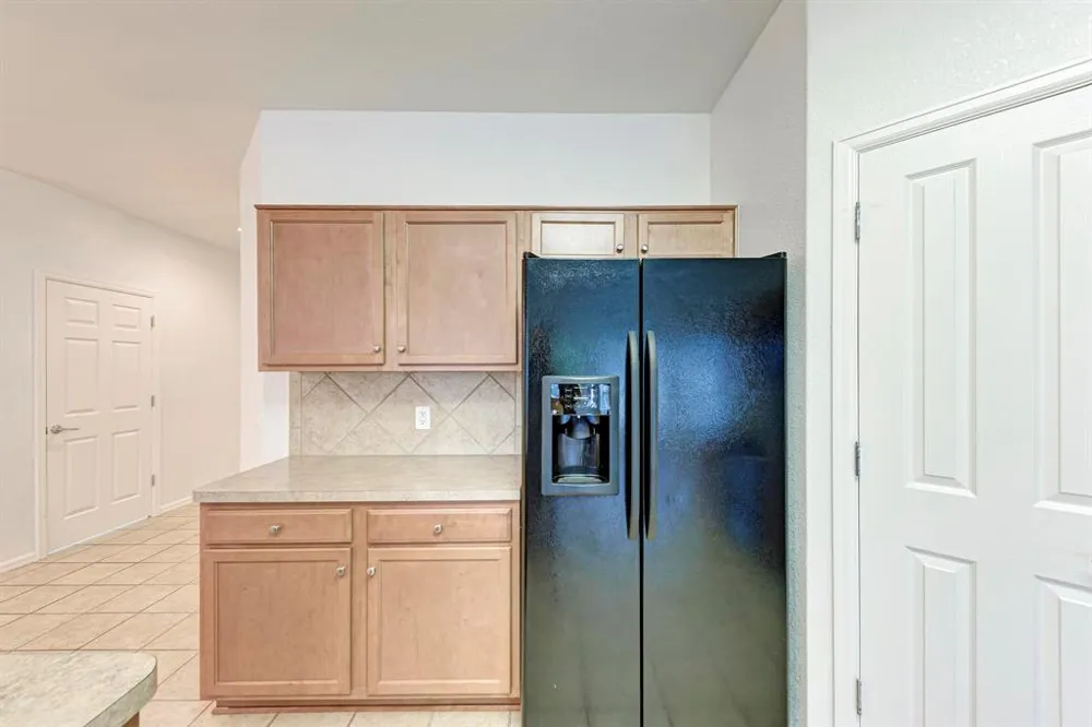 412 Golden Eagle Lane Leander, TX 78641