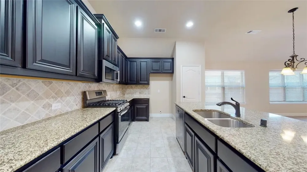 5205 Ambergate Lane Sherman, TX 75092