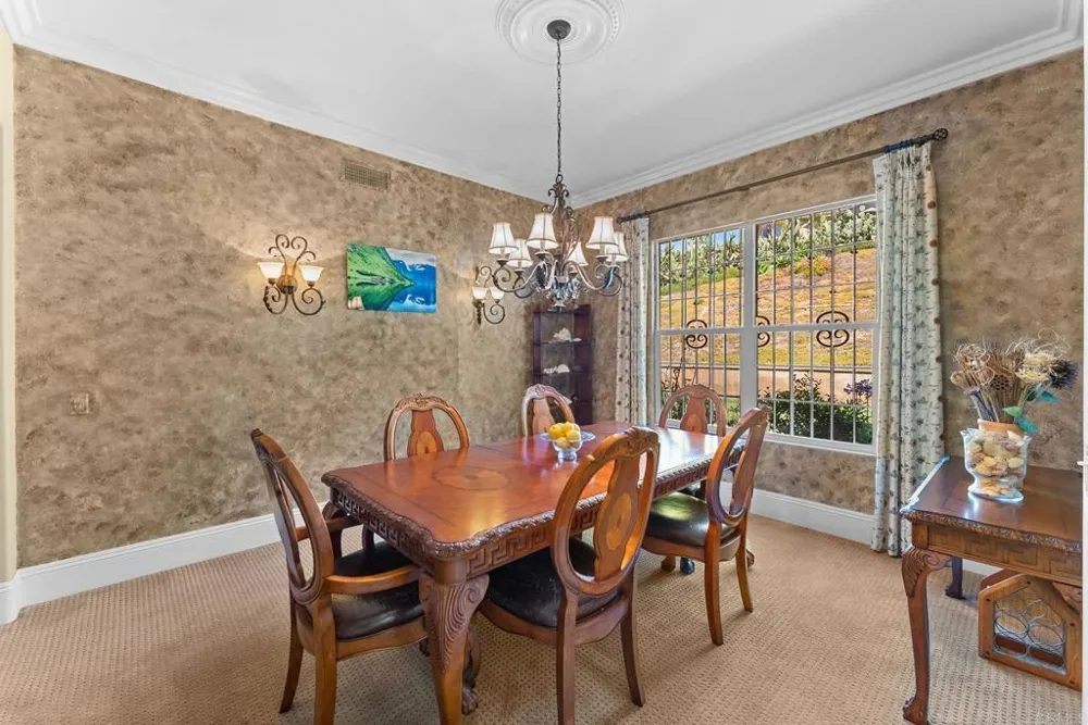 1829 Elevado Road Vista, CA 92084
