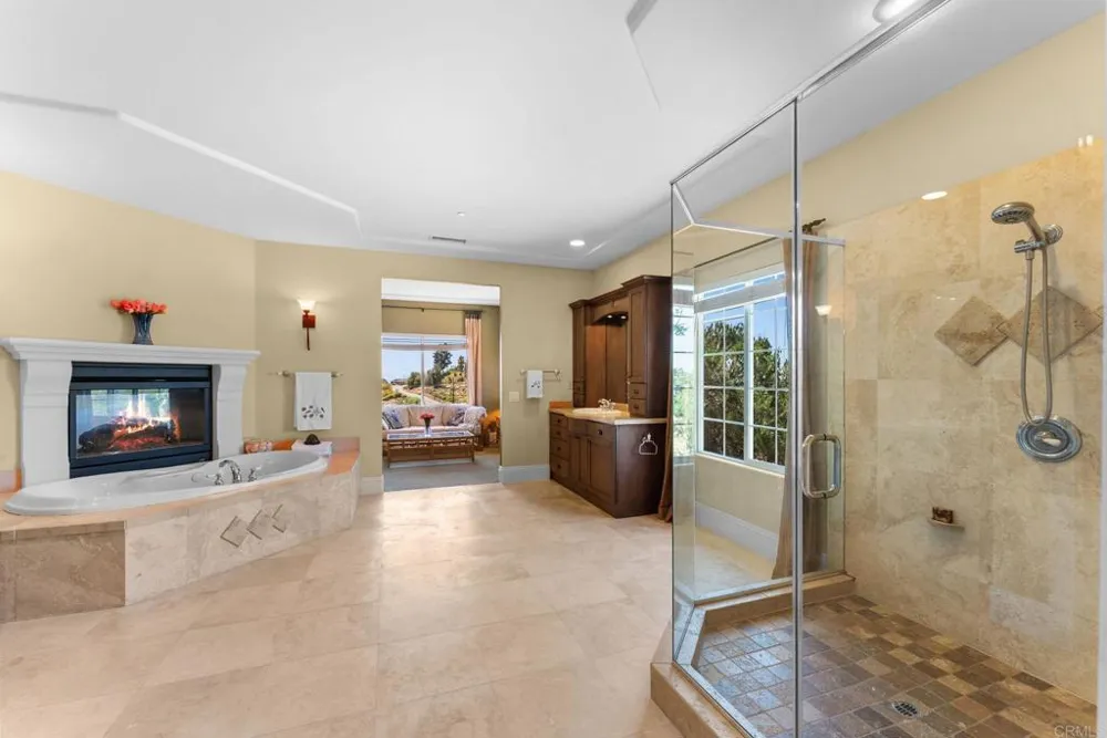 1829 Elevado Road Vista, CA 92084