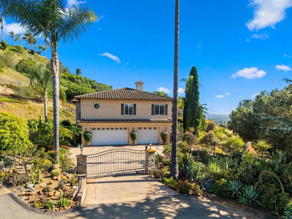 1829 Elevado Road Vista, CA 92084