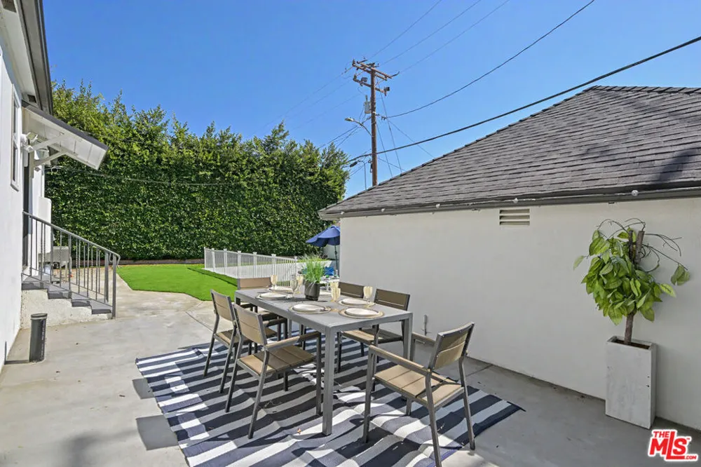 344 S Camden Drive Beverly Hills, CA 90212