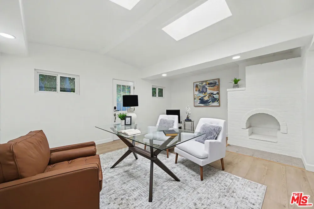 344 S Camden Drive Beverly Hills, CA 90212