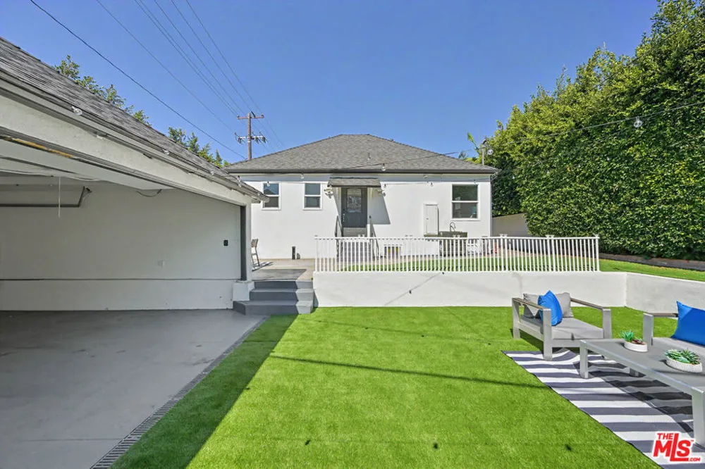 344 S Camden Drive Beverly Hills, CA 90212