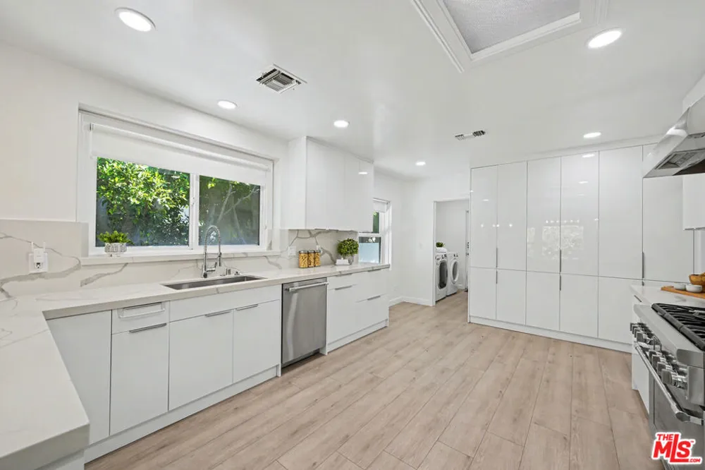 344 S Camden Drive Beverly Hills, CA 90212