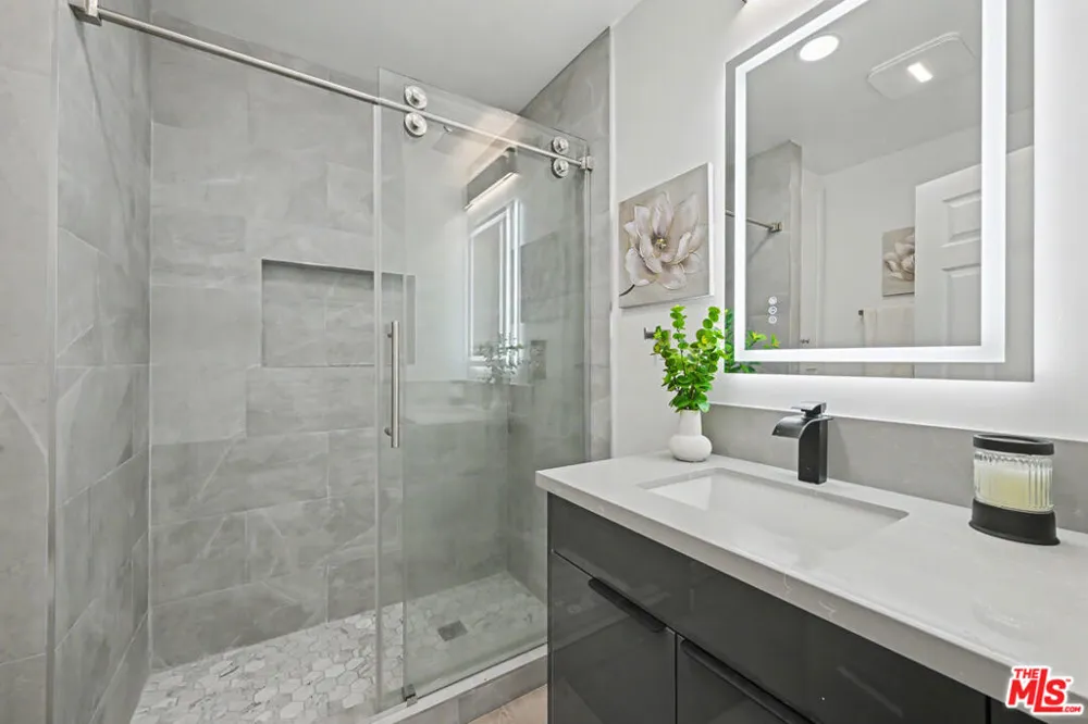 344 S Camden Drive Beverly Hills, CA 90212