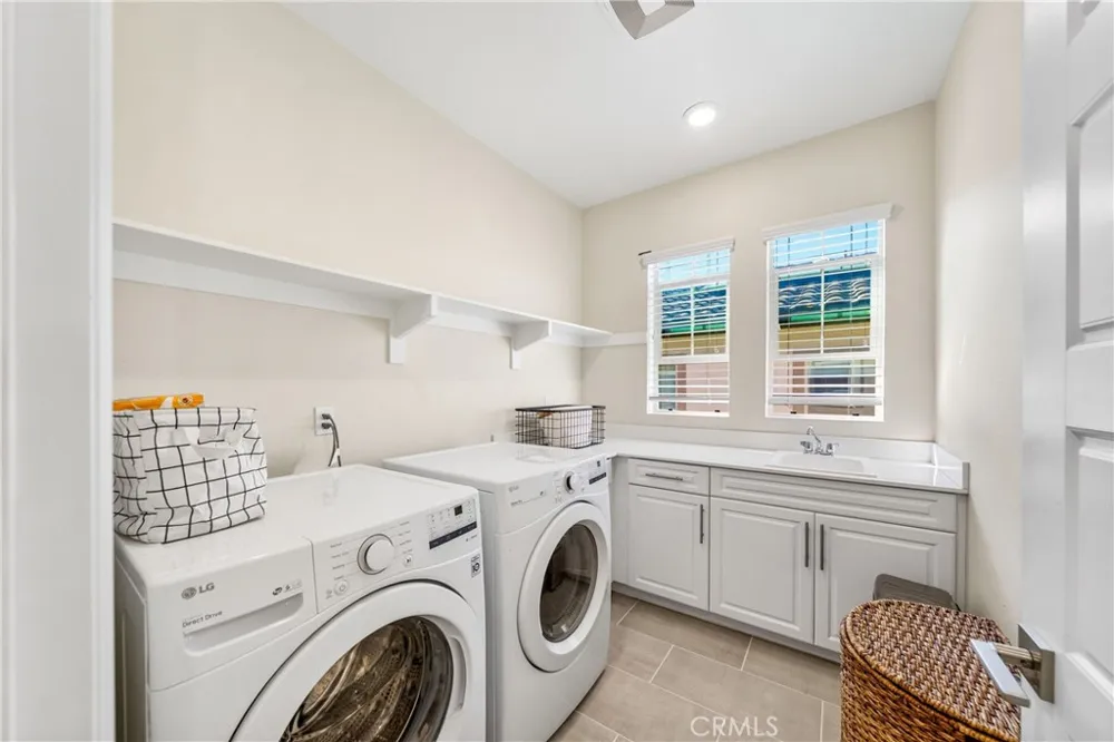 1675 Sonora Creek Lane Lake Forest, CA 92610
