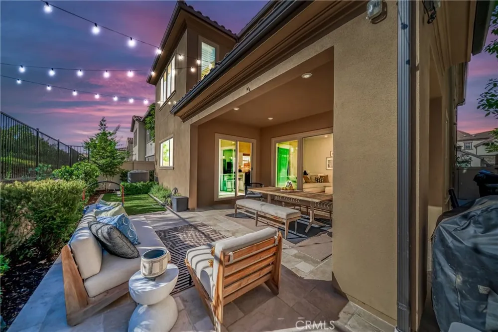 1675 Sonora Creek Lane Lake Forest, CA 92610