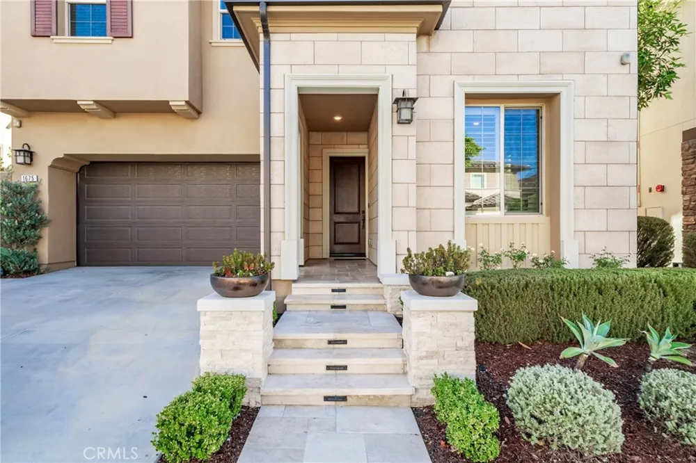 1675 Sonora Creek Lane Lake Forest, CA 92610