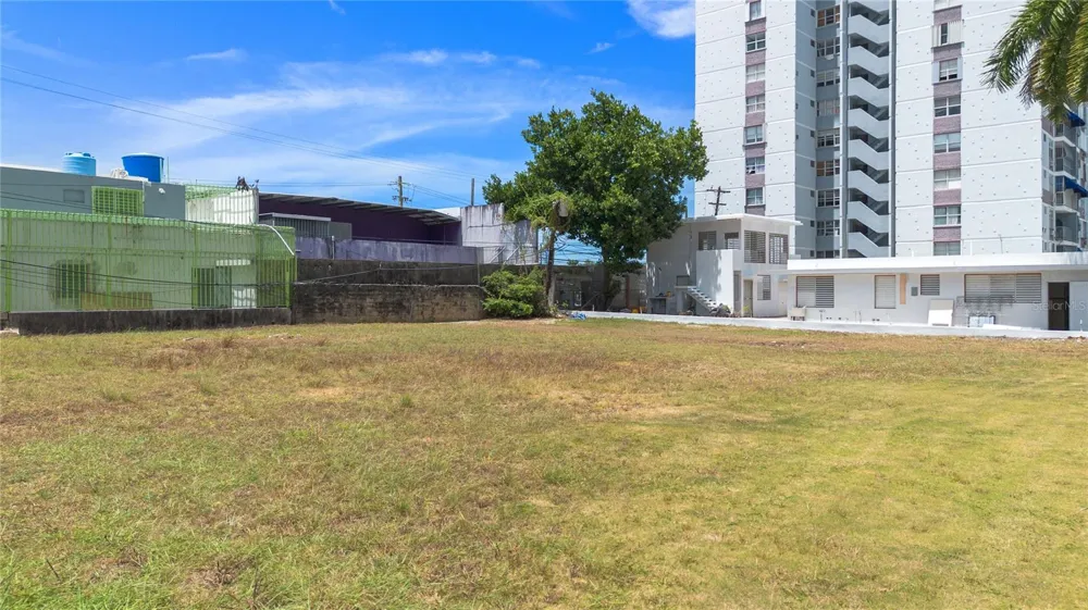 CALLE COSTA RICA #A-17 & A18 San Juan, PR 00917