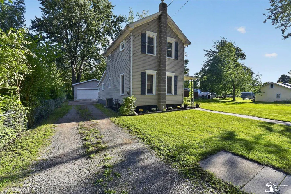 325 Hill Street Hudson City, MI 49247