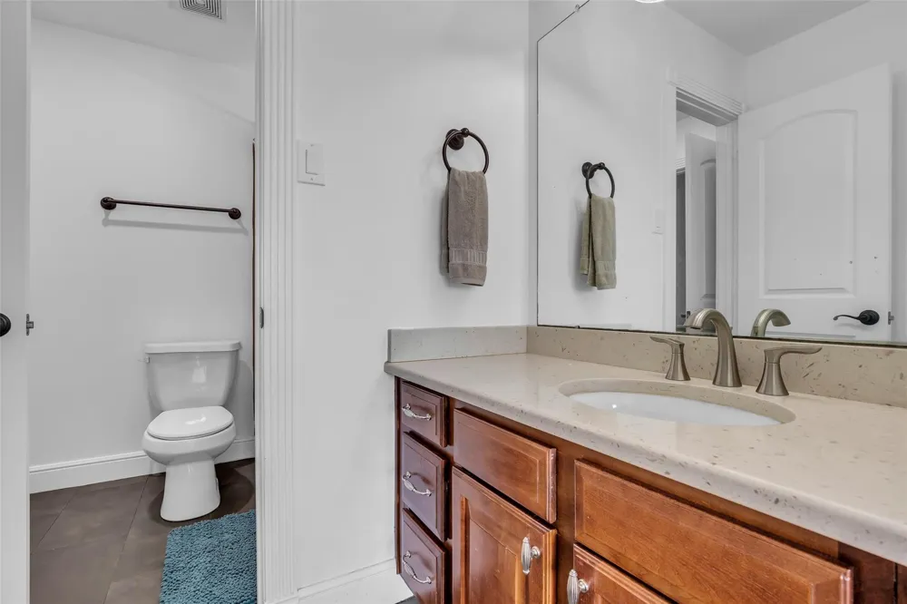 15 Winterhaven Lane Montgomery, TX 77356
