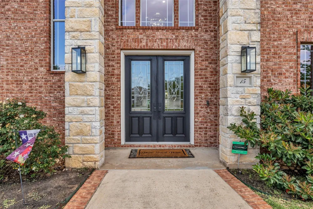 15 Winterhaven Lane Montgomery, TX 77356