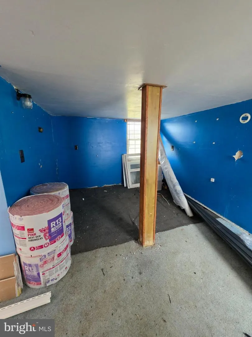 1703 FERGUSON VALLEY Mc Veytown, PA 17051