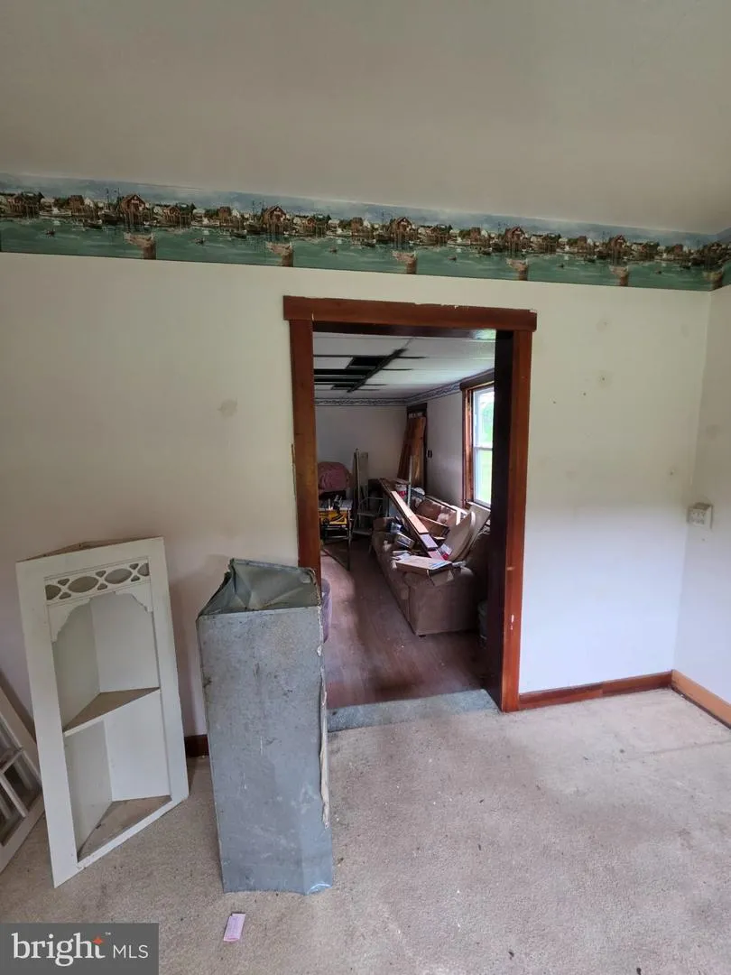 1703 FERGUSON VALLEY Mc Veytown, PA 17051