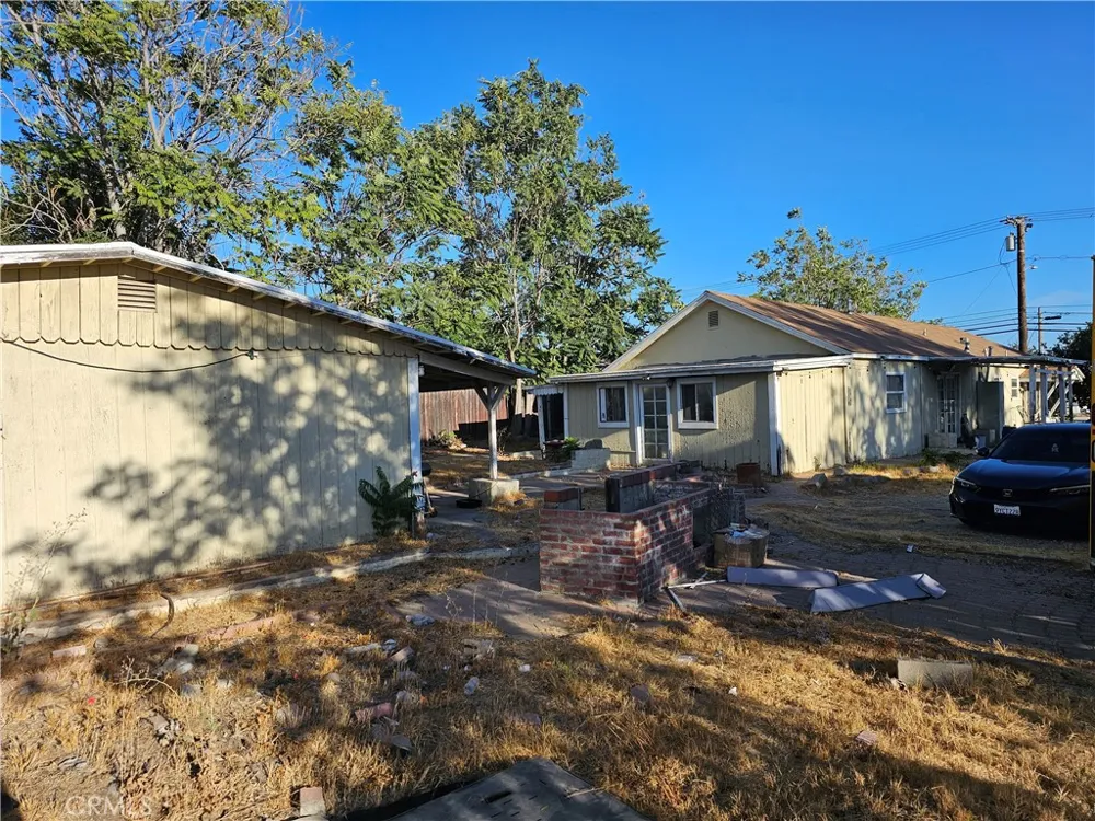 15350 Randall Avenue Fontana, CA 92335