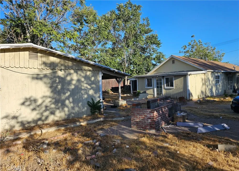 15350 Randall Avenue Fontana, CA 92335