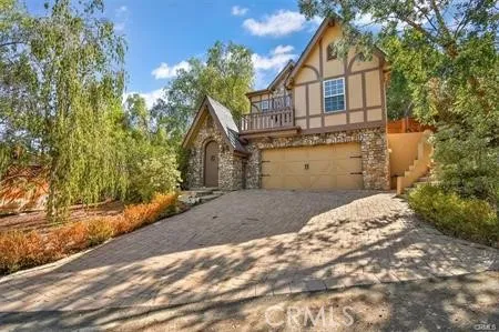 3512 Mesquite Drive