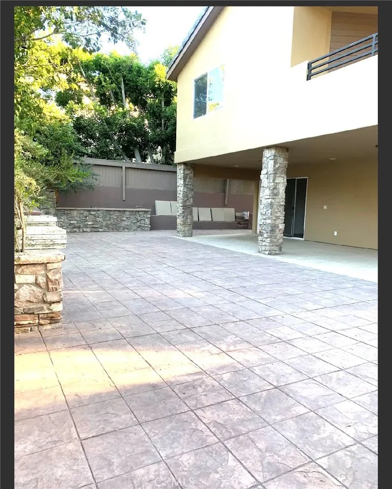 3512 Mesquite Drive Calabasas, CA 91302