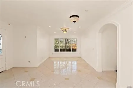 3512 Mesquite Drive Calabasas, CA 91302