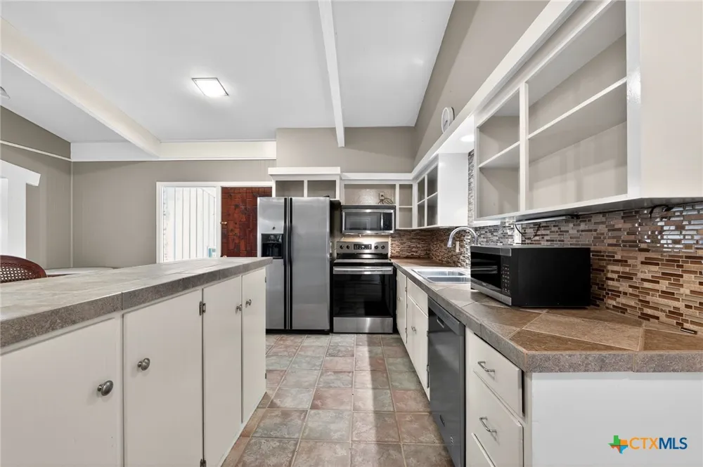 205 Lakewood Drive Gatesville, TX 76528
