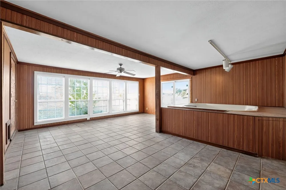 205 Lakewood Drive Gatesville, TX 76528