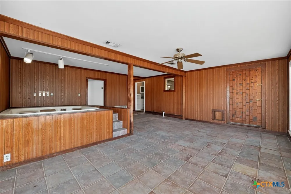 205 Lakewood Drive Gatesville, TX 76528
