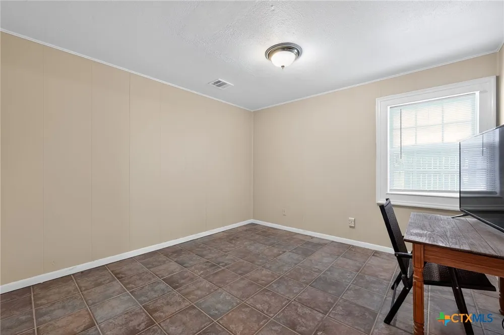 205 Lakewood Drive Gatesville, TX 76528