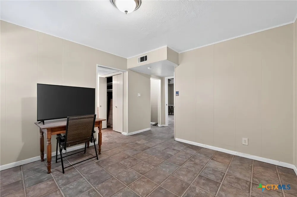 205 Lakewood Drive Gatesville, TX 76528