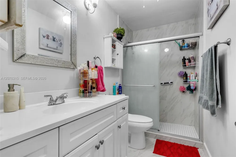 12202 SW 111th Ln Miami, FL 33186