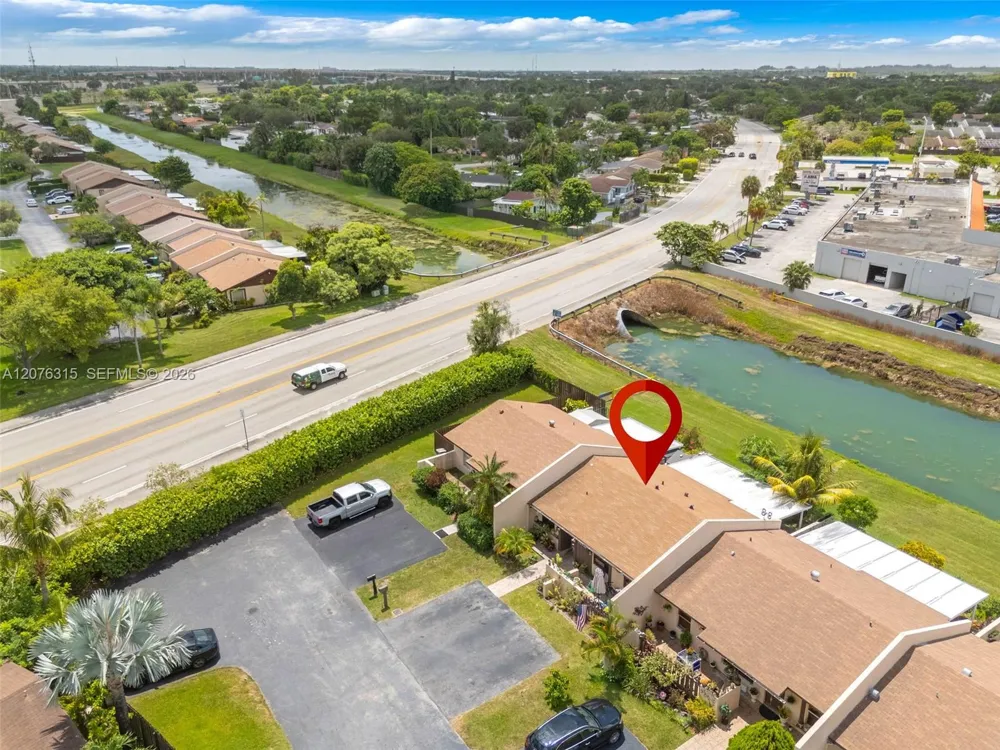 12202 SW 111th Ln Miami, FL 33186